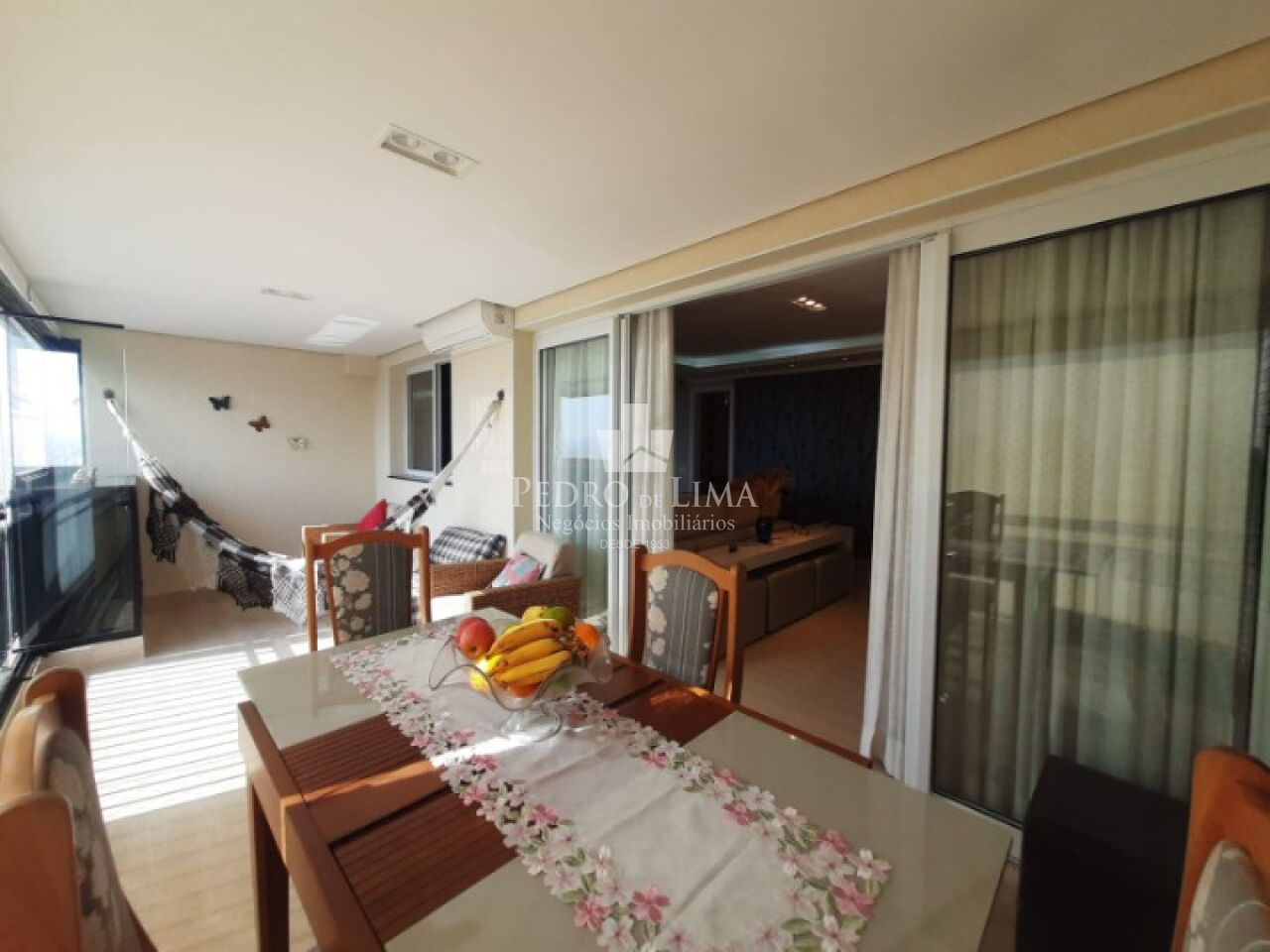 Apartamento 2 suítes, 2 vagas na Mooca. Condomínio Massimo Alto da Mooca