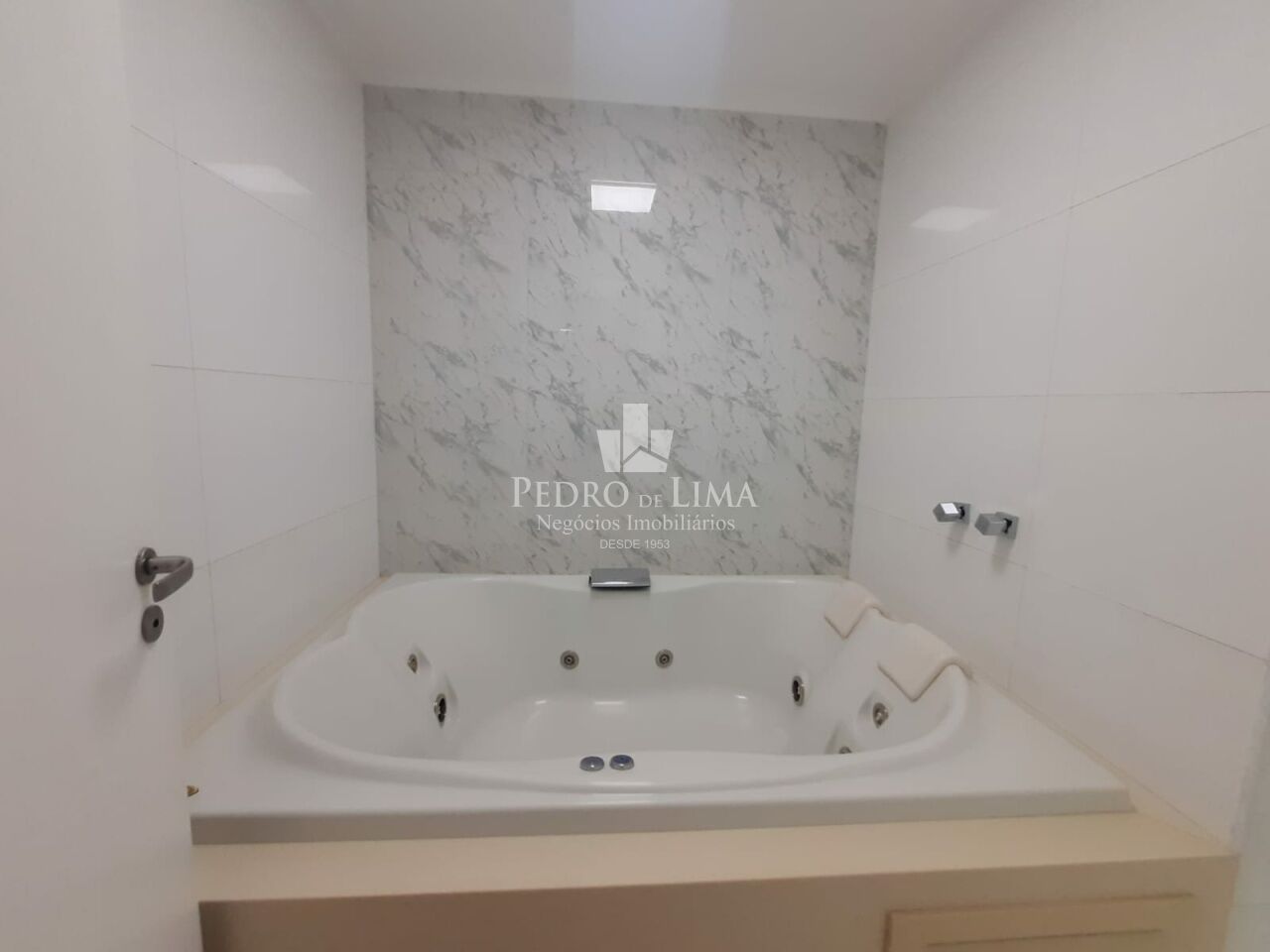 Apartamento 2 suítes, 2 vagas na Mooca. Condomínio Massimo Alto da Mooca