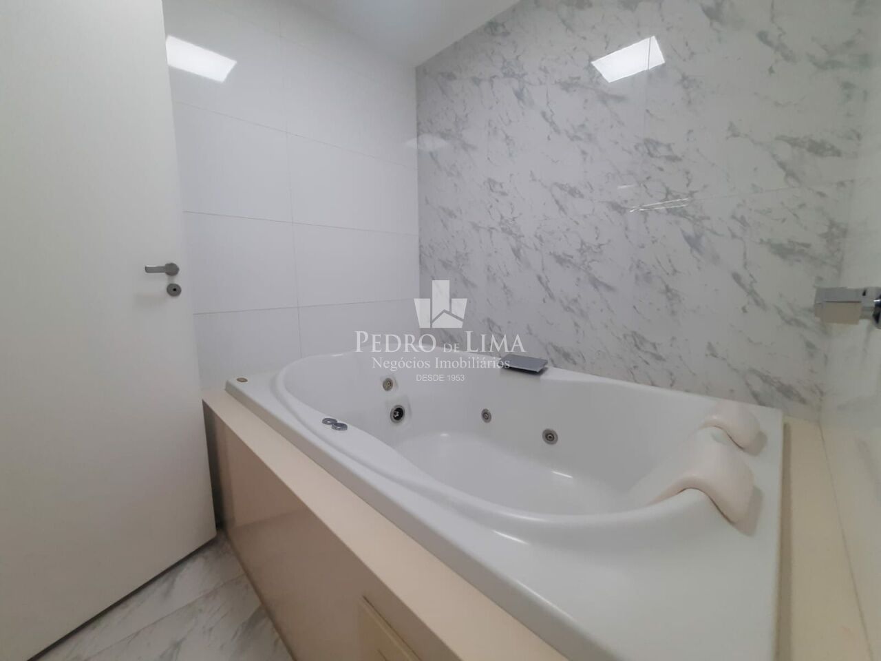 Apartamento 2 suítes, 2 vagas na Mooca. Condomínio Massimo Alto da Mooca