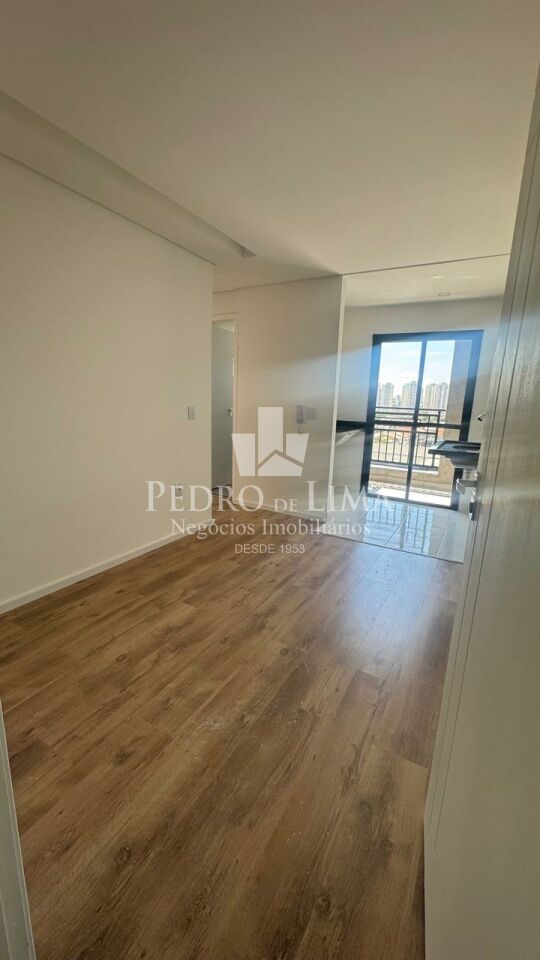 imagem do imovel Apartamento no Tatuapé a 600 m da estação do Metrô Carrão, 37m², 2 dormitórios. Condomínio Verona ref: TP29130