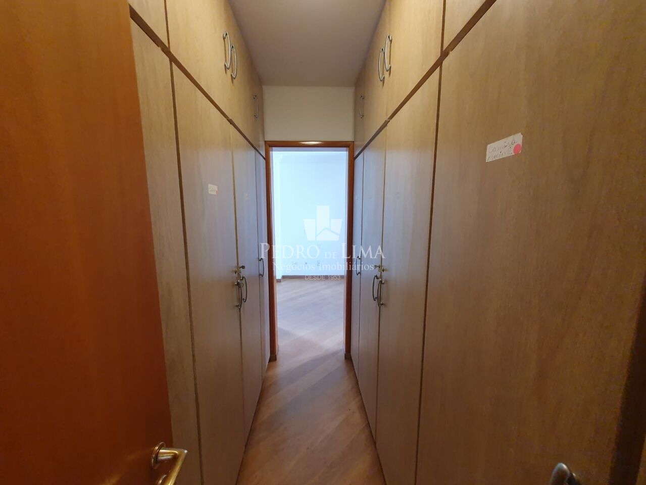 Apartamento no Jardim Anália Franco, 157m². 3 quartos 2 suítes e 3 vagas. Condomínio Valladolid
