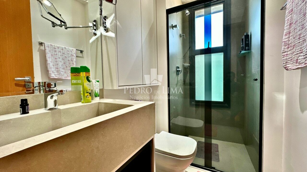 Apartamento 4 dormitórios 4 suítes, 5 vagas. Condomínio Figueira Altos do Tatuapé
