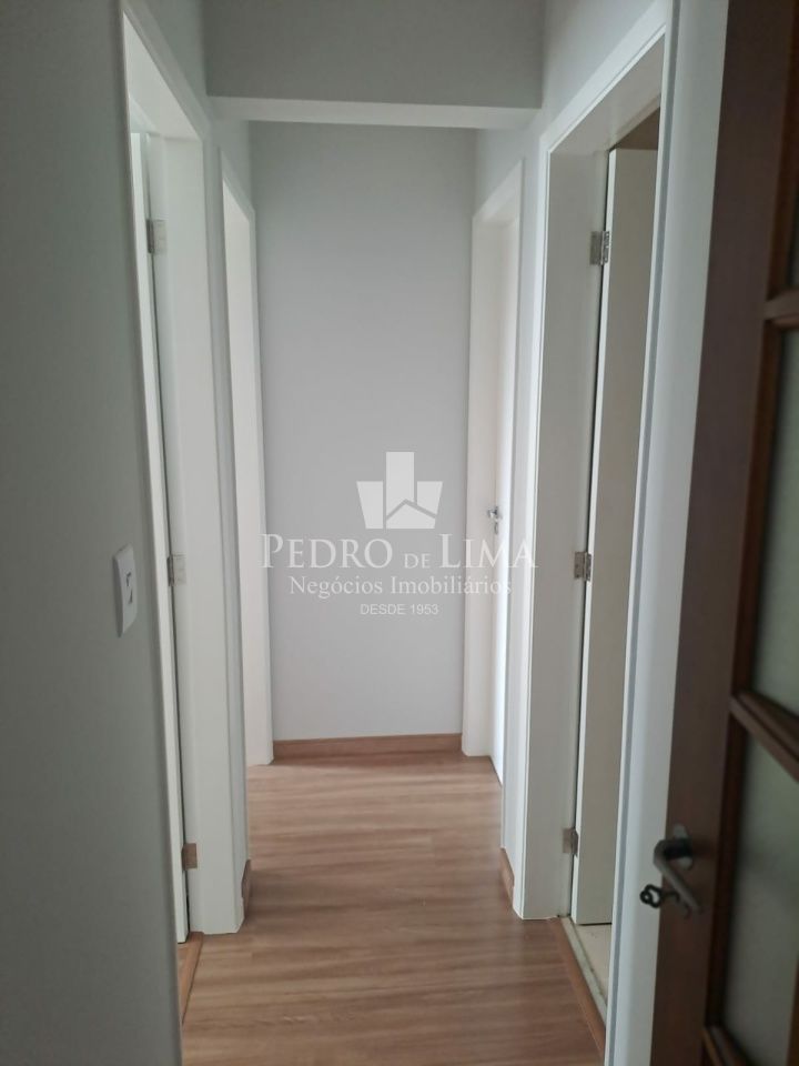 Apartamento para aqlugar com 3 dormitórios e 72 m²