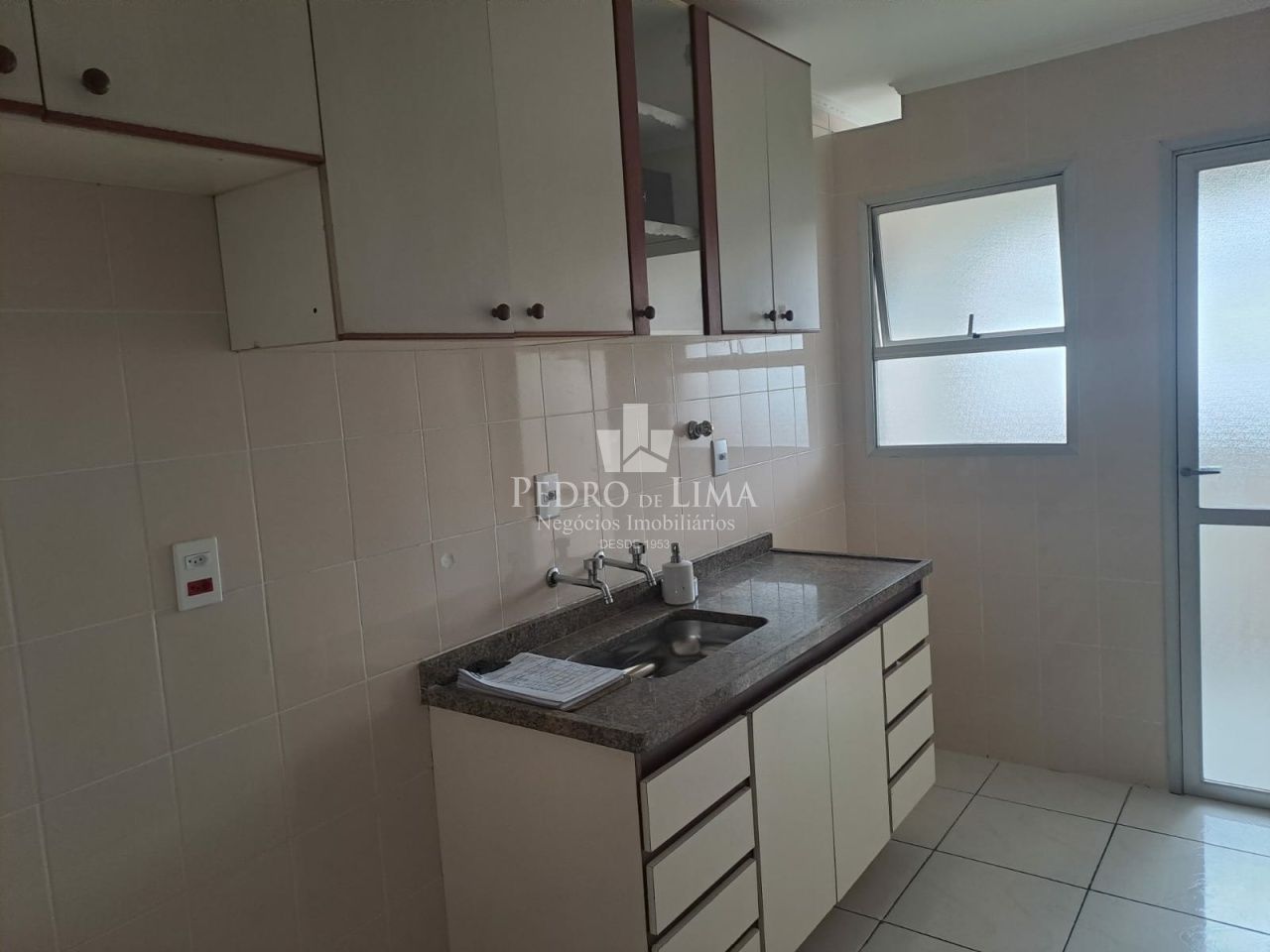 imagem do imovel Apartamento para aqlugar com 3 dormitórios e 72 m² ref: TP29166
