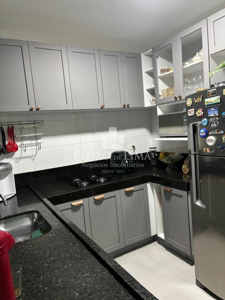 imagem do imovel Sobrado com 3 quartos sendo 1 suíte e 4 vagas a venda no Jardim Têxtil ref: TP29173
