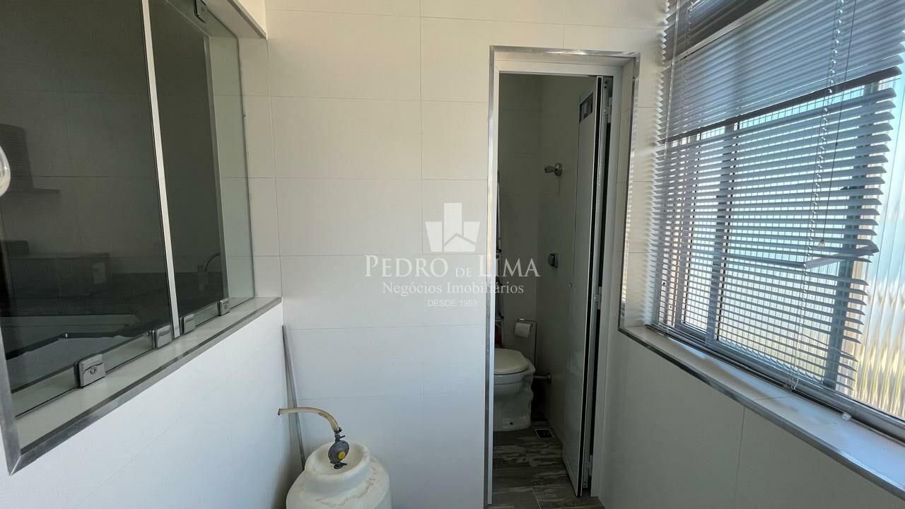 Apartamento em Santos, 3 dormitório 1 vaga, Frente para o mar. Condomínio Timão.