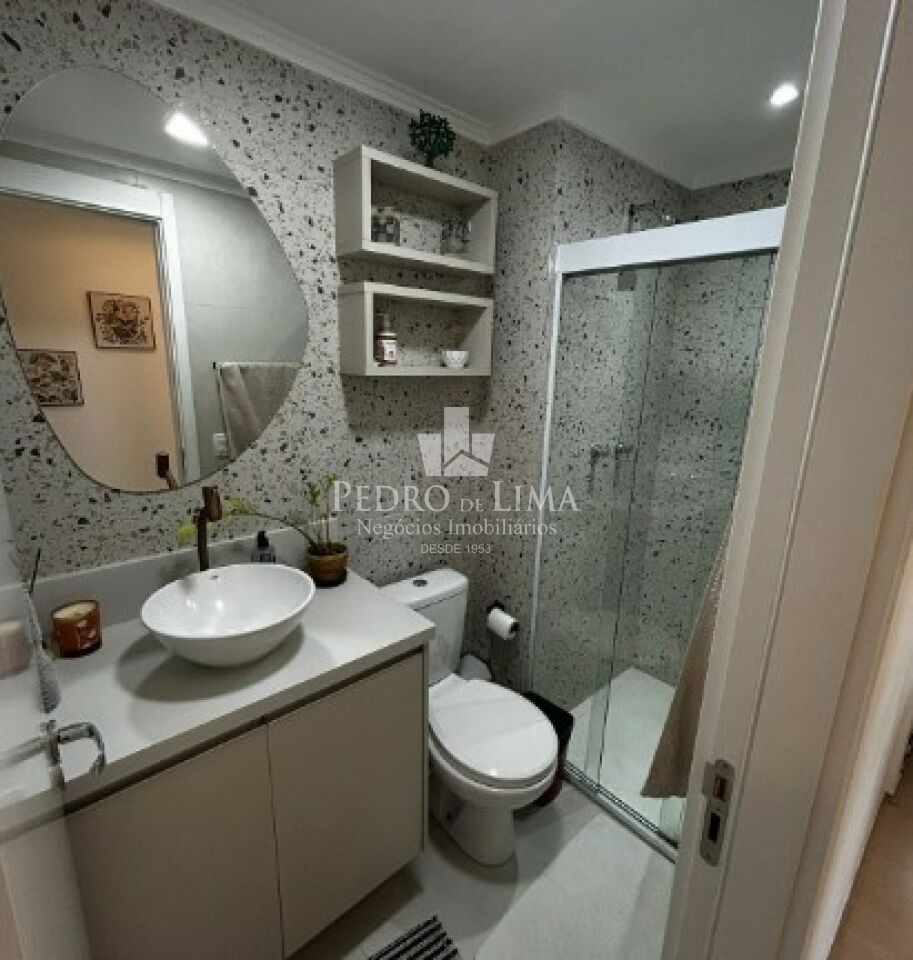 Apartamento 2 Quartos (1 suíte), 2 banheiros, 1 vaga, na Vila Carrão. Condomínio  Teg Vila Carrão.