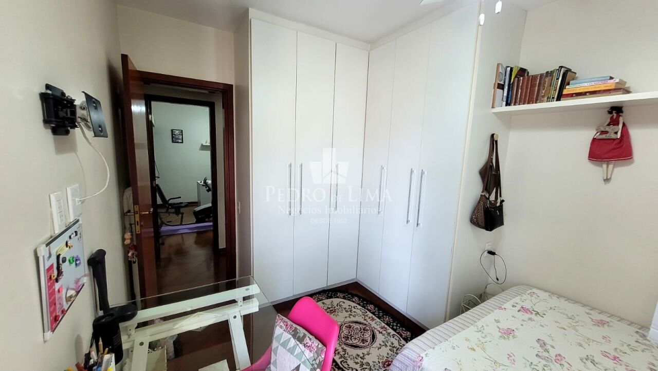 Anália Franco 3 Dormitórios, 2 vagas, com sacadas. Condomínio Firenze & Venezia