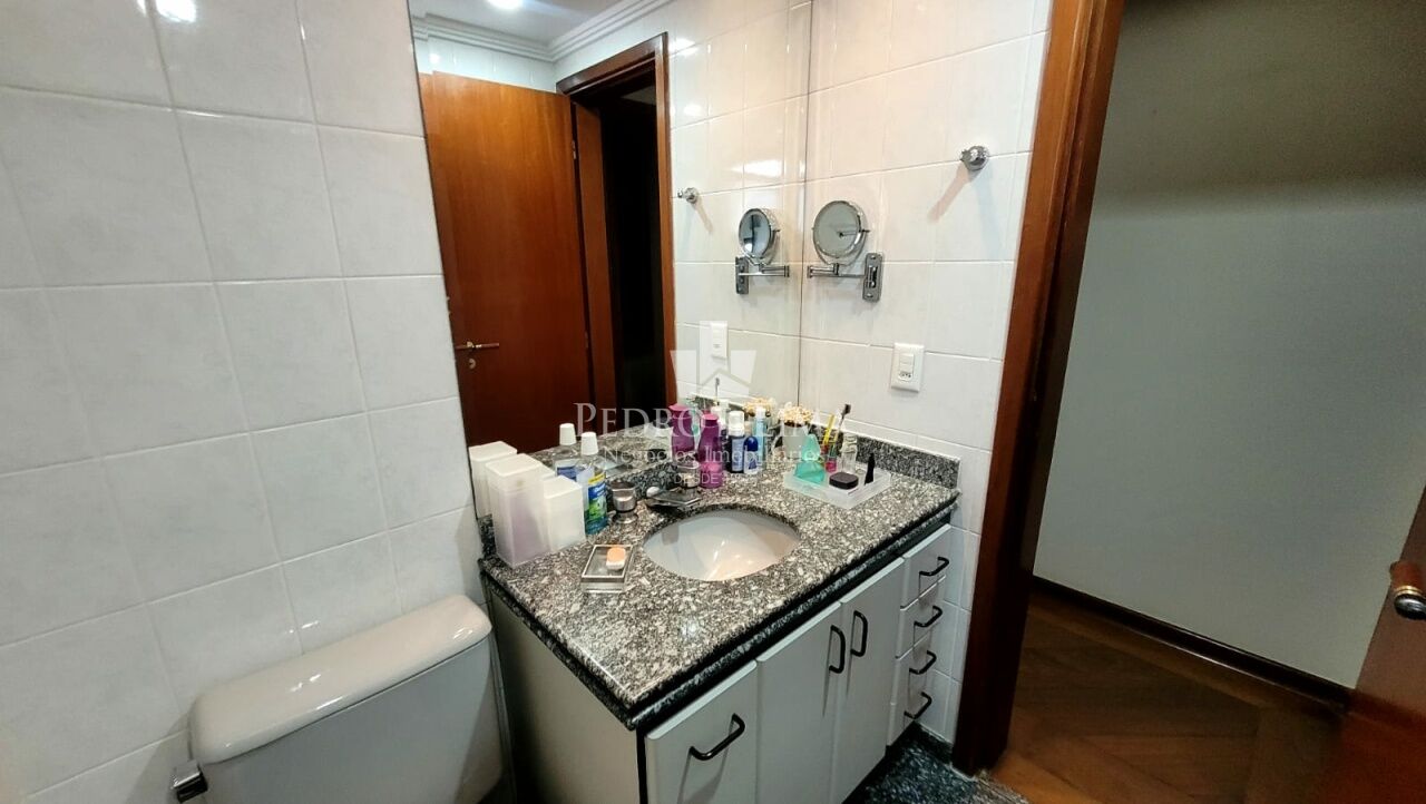 Anália Franco 3 Dormitórios, 2 vagas, com sacadas. Condomínio Firenze & Venezia