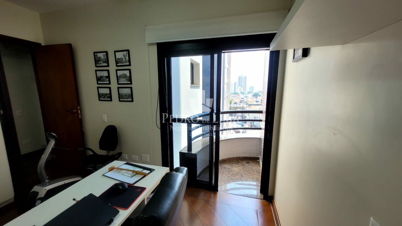 Anália Franco 3 Dormitórios, 2 vagas, com sacadas. Condomínio Firenze & Venezia