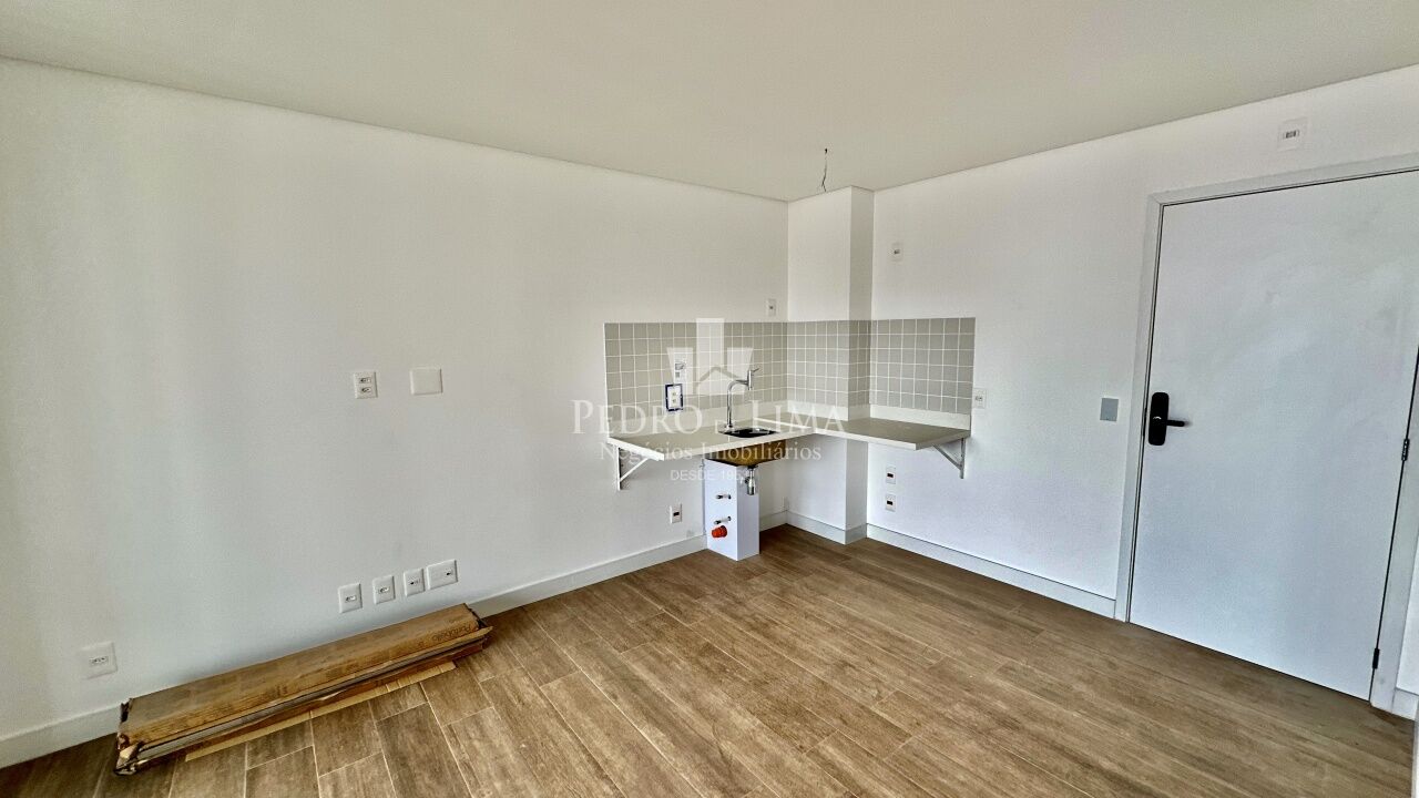 Apartamento localizado no Tatuapé. Condomínio Almagah 227 