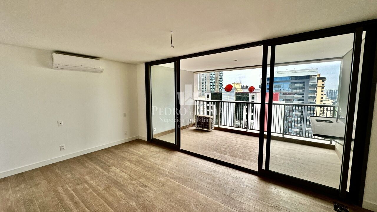 Apartamento localizado no Tatuapé. Condomínio Almagah 227 