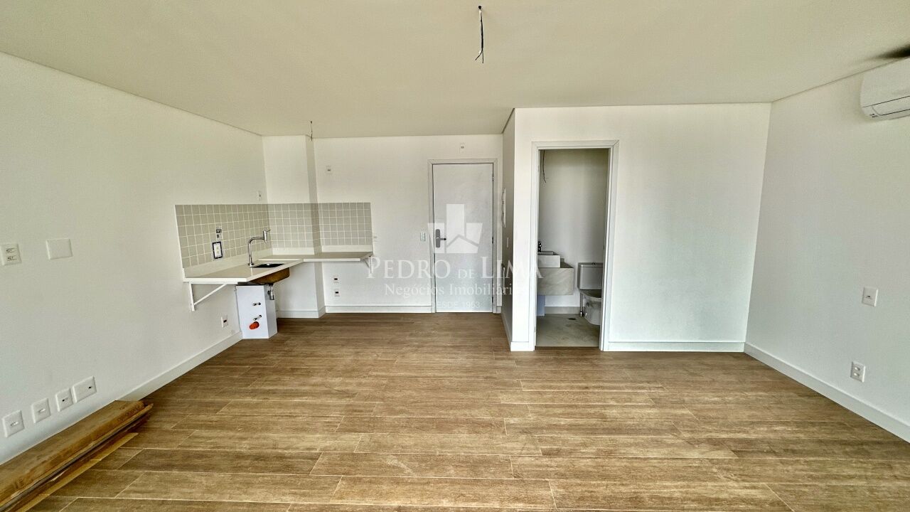 Apartamento localizado no Tatuapé. Condomínio Almagah 227 