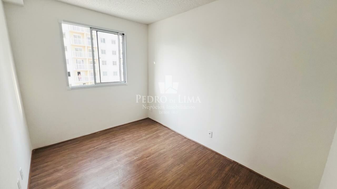Apartamento, 28m², 1 dormitório com varanda na região da Penha   