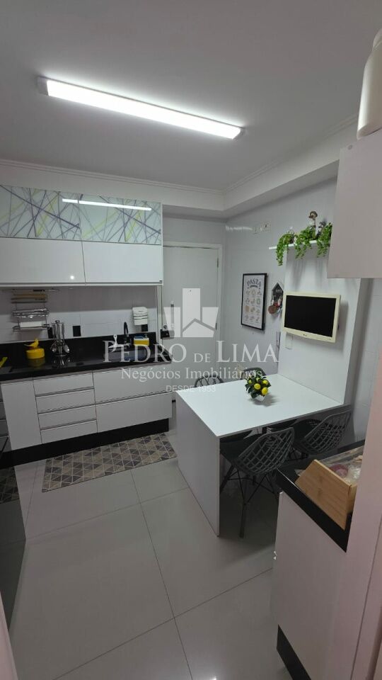 Apartamento 3 quartos sendo 1 suíte e 2 vagas no Tatuapé. Condomínio Gran Quadra San Felipe Giardino