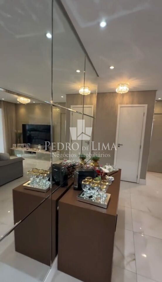 Apartamento 3 quartos sendo 1 suíte e 2 vagas no Tatuapé. Condomínio Gran Quadra San Felipe Giardino