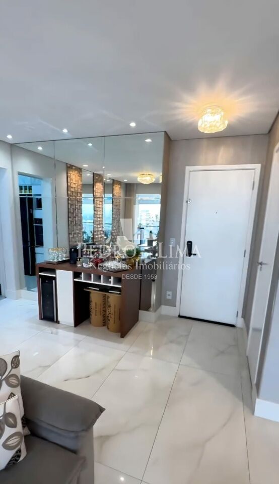 Apartamento 3 quartos sendo 1 suíte e 2 vagas no Tatuapé. Condomínio Gran Quadra San Felipe Giardino