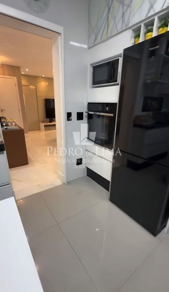 Apartamento 3 quartos sendo 1 suíte e 2 vagas no Tatuapé. Condomínio Gran Quadra San Felipe Giardino