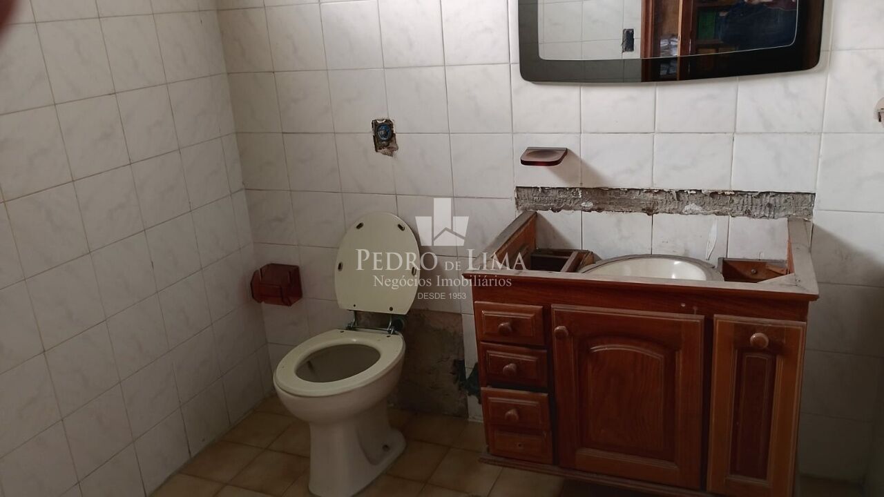 Sobrado de 171m² no Aricanduva com 3 Dormitórios e 4 Vagas de Garagem