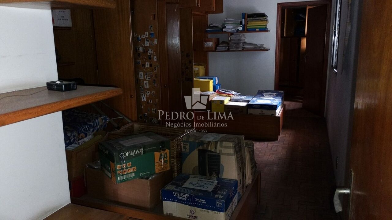 Sobrado de 171m² no Aricanduva com 3 Dormitórios e 4 Vagas de Garagem