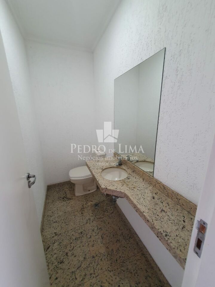 Apartamento no Tatuapé, alto padrão, 195m2 4 suítes e 4 vagas fixas.