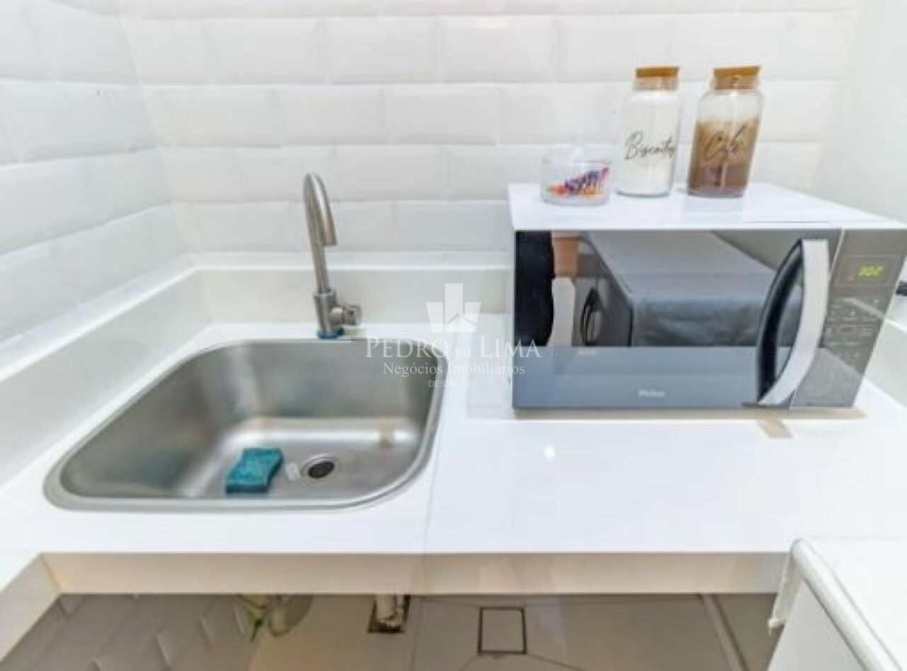 Apartamento 38m², 2 dormitórios, 1 vaga na Água Rasa. Condomínio Memory Anália Franco