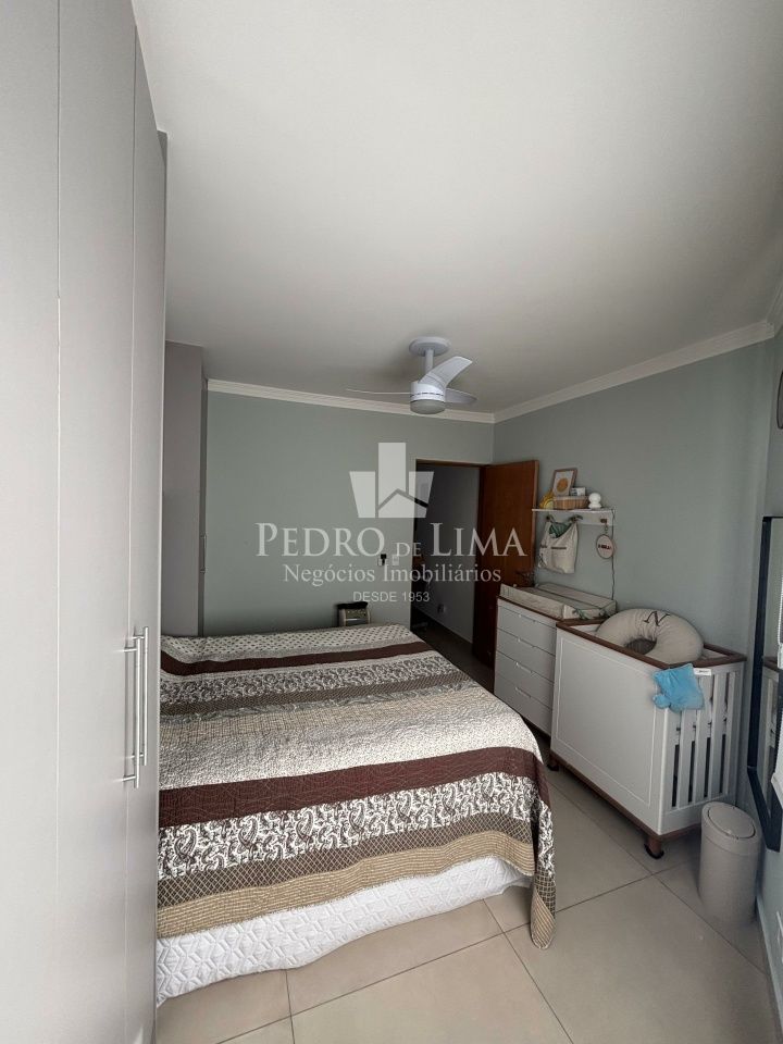 Sobrado com Espaço Gourmet, 2 dormitórios, 3 banheiros, 1 vaga de garagem.