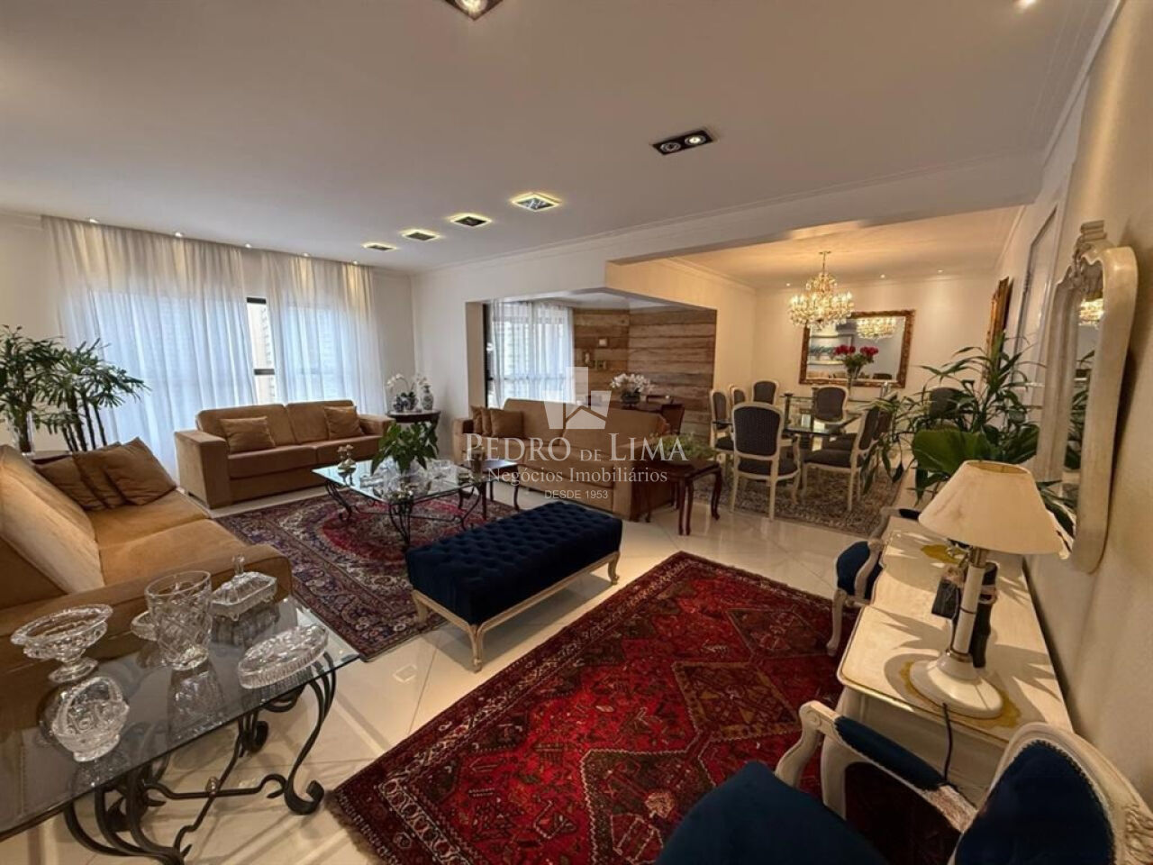 imagem do imovel Apartamento Condomínio San Remo 268m², Tatuapé, 4 suítes e 4 vagas  ref: TP29377