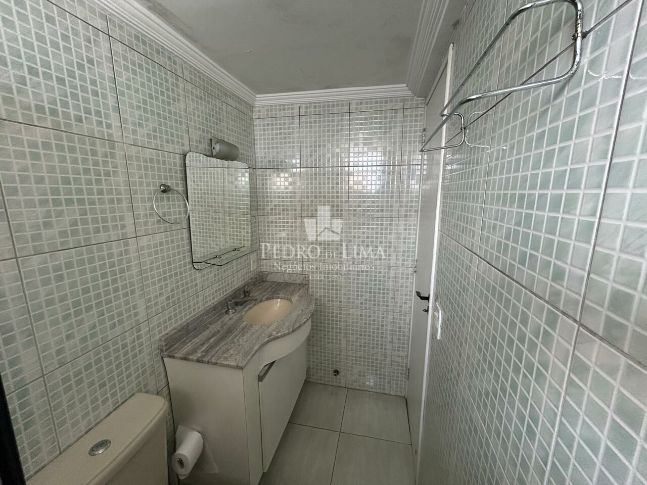 Apartamento 2 quartos 1 suíte, 1 vaga - Condomínio Edifício Villa Califórnia - Carrão 