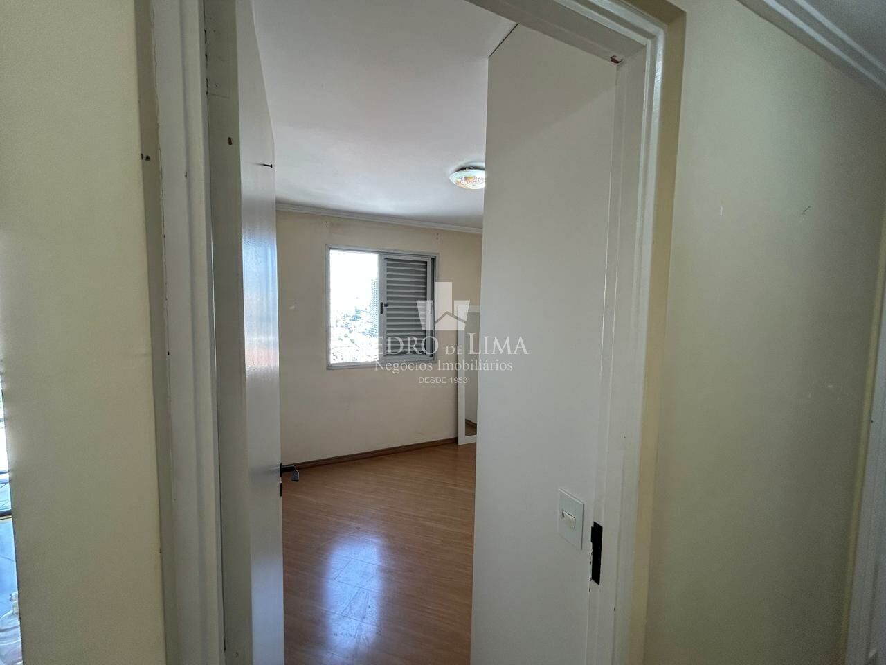 Apartamento 2 quartos 1 suíte, 1 vaga - Condomínio Edifício Villa Califórnia - Carrão 