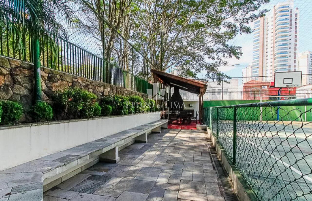 Condomínio Itaparica. Apartamento de 180m². 3 dormitórios (1 suíte) 3 vagas