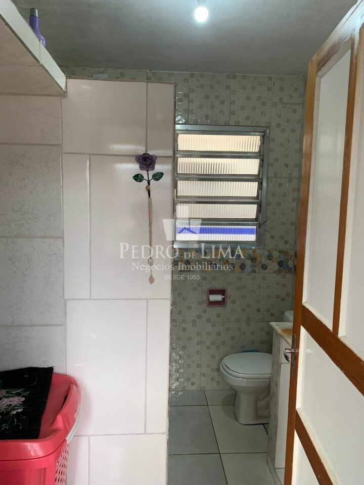 Casa Térrea de 90 m²  3 quartos, 6 vagas - Cidade Lider