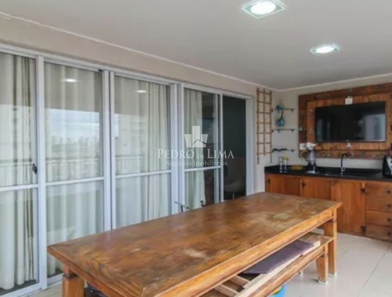 Apartamento 3 quartos, 2 vagas, varanda gourmet, Região da Vila Alpina