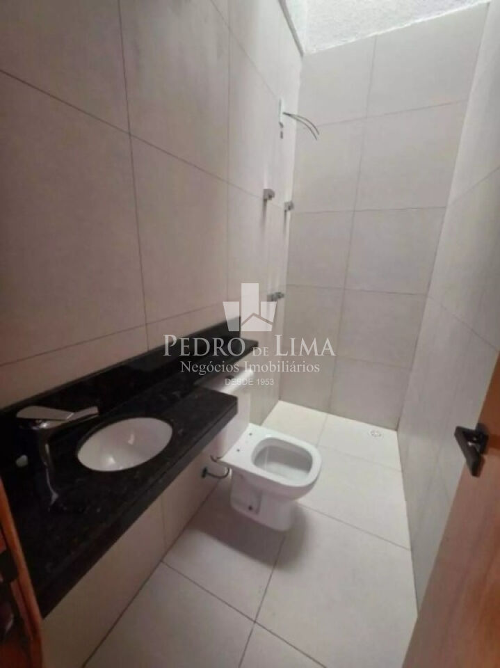 Sobrado frontal novo, na Vila Carrão, 3 suítes, 2 vagas, área de 120 m²
