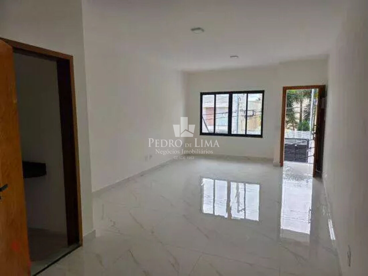 imagem do imovel Sobrado frontal novo, na Vila Carrão, 3 suítes, 2 vagas, área de 120 m² ref: TP29427