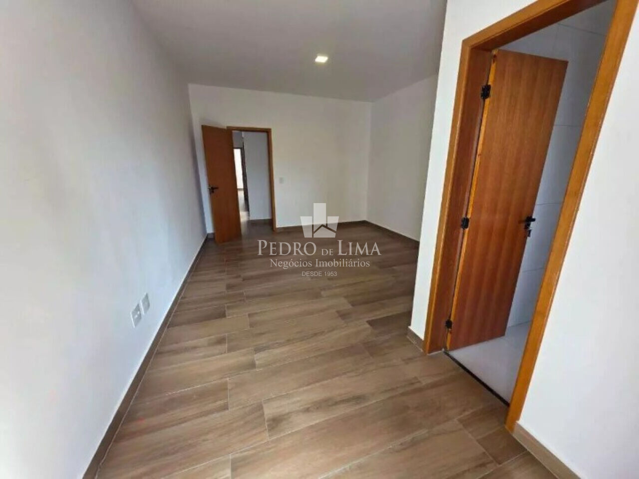 imagem do imovel Sobrado frontal novo, na Vila Carrão, 3 suítes, 2 vagas, área de 120 m² ref: TP29427