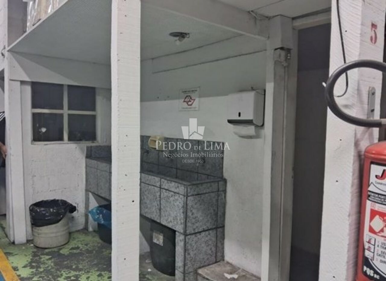 Galpão Industrial de 4 pavimentos com 1338m², em terreno de 10 X 50 na Vl Prudente
