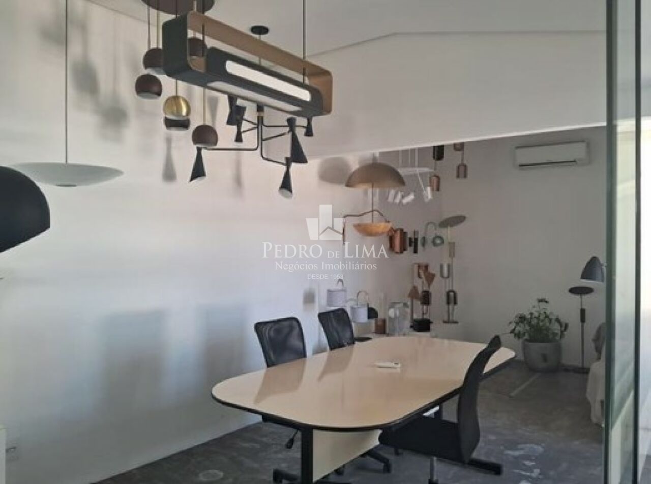 Galpão Industrial de 4 pavimentos com 1338m², em terreno de 10 X 50 na Vl Prudente