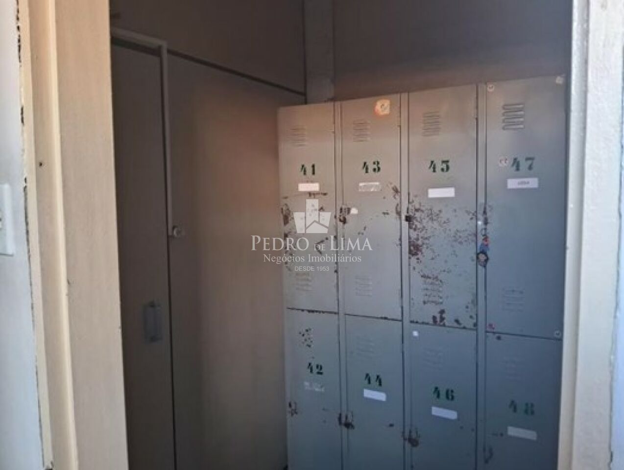 Galpão Industrial de 4 pavimentos com 1338m², em terreno de 10 X 50 na Vl Prudente