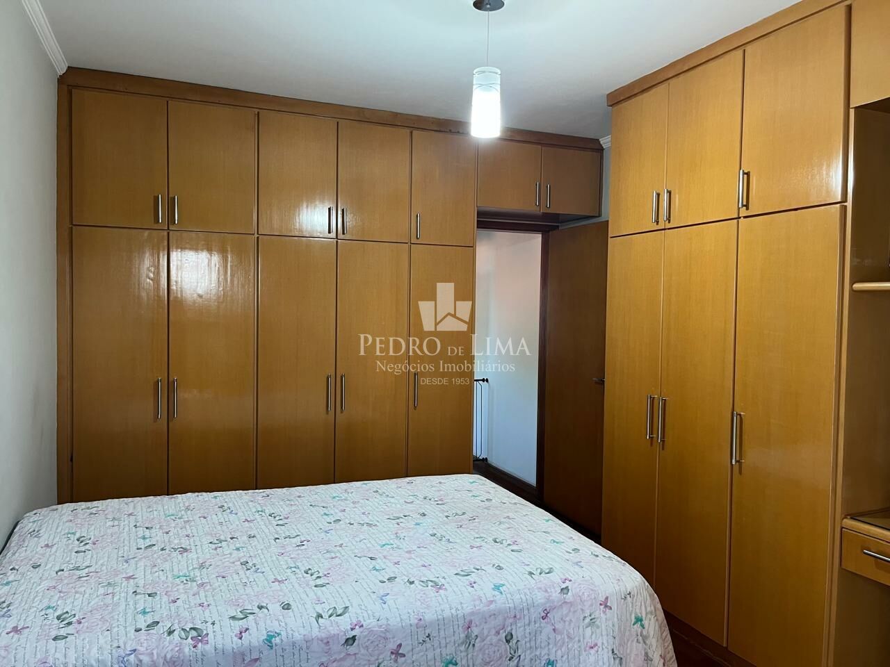 Sobrado Frontal 2 quartos, 1 suíte, 5 vagas - Jardim Vila Formosa