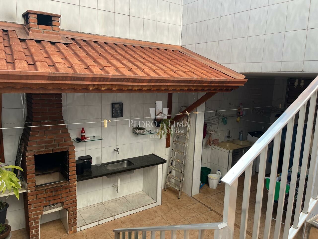 Sobrado Frontal 2 quartos, 1 suíte, 5 vagas - Jardim Vila Formosa