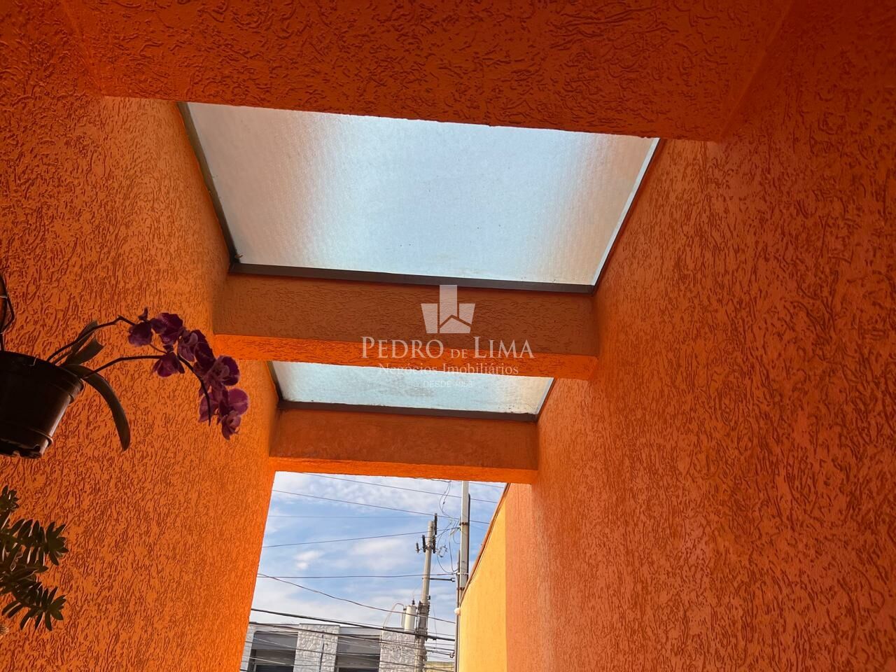 Sobrado Frontal 2 quartos, 1 suíte, 5 vagas - Jardim Vila Formosa