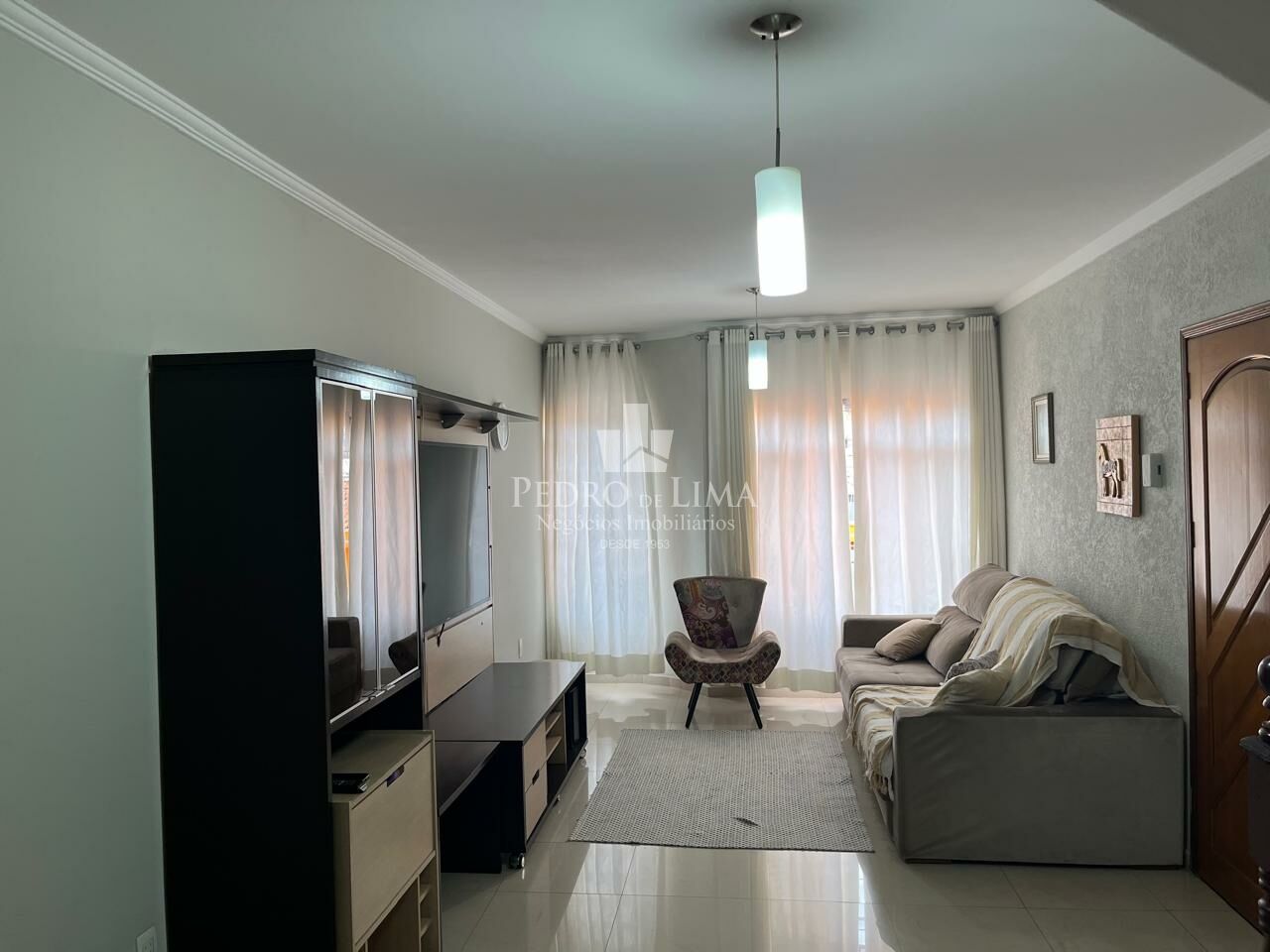 imagem do imovel Sobrado Frontal 2 quartos, 1 suíte, 5 vagas - Jardim Vila Formosa ref: TP29456