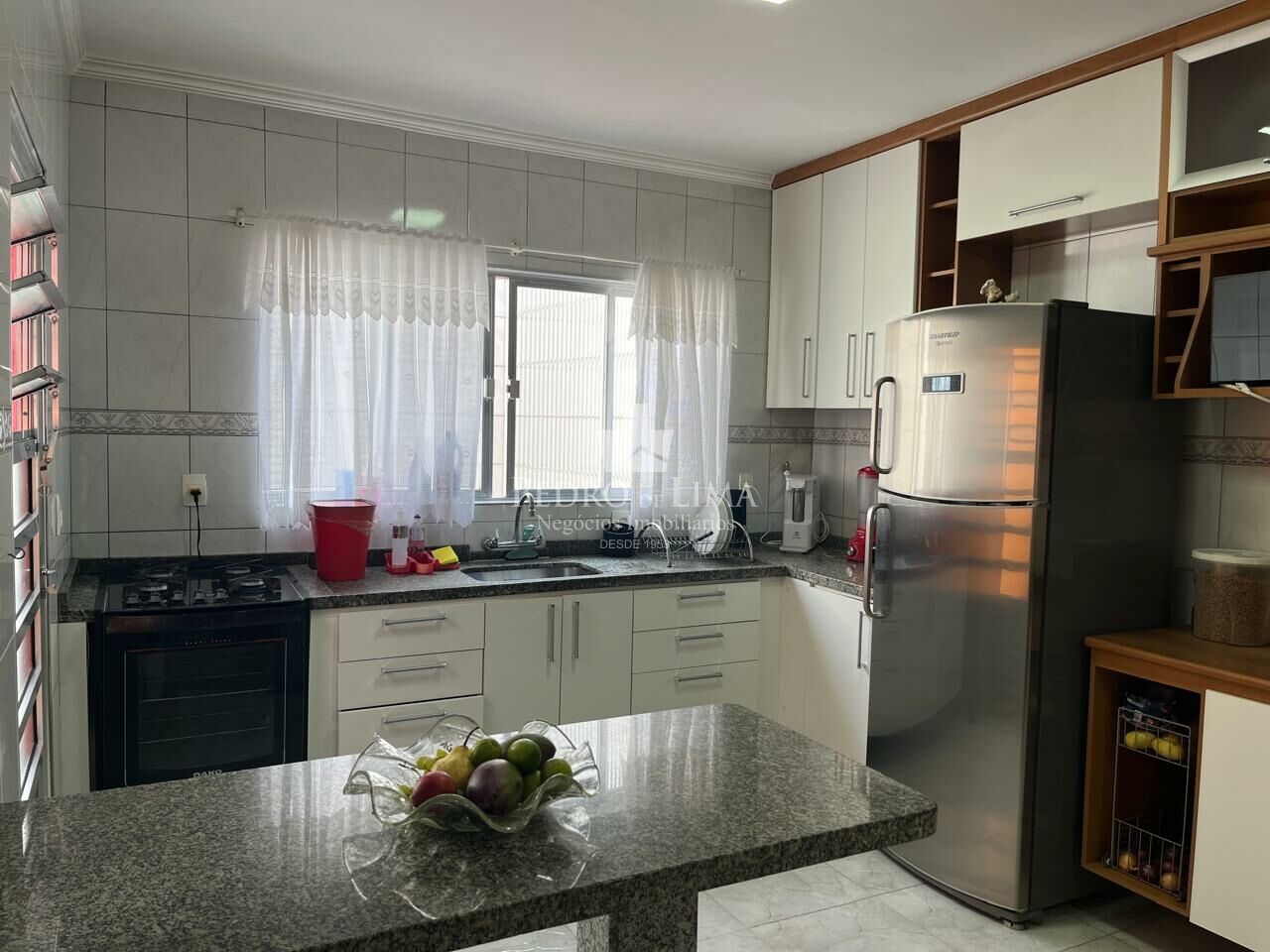 Sobrado Frontal 2 quartos, 1 suíte, 5 vagas - Jardim Vila Formosa