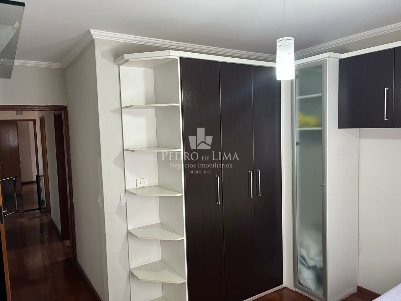 Sobrado Frontal 2 quartos, 1 suíte, 5 vagas - Jardim Vila Formosa