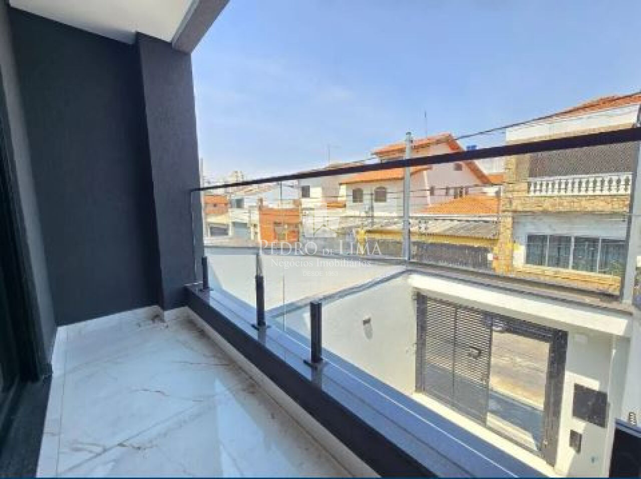 Sobrado 3 quartos, 160m², 2 vagas Água Rasa