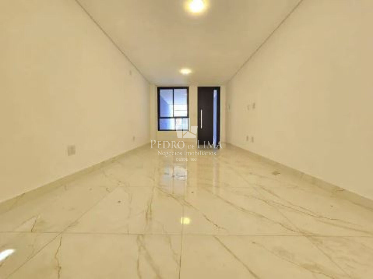 imagem do imovel Sobrado 3 quartos, 160m², 2 vagas Água Rasa ref: TP29464
