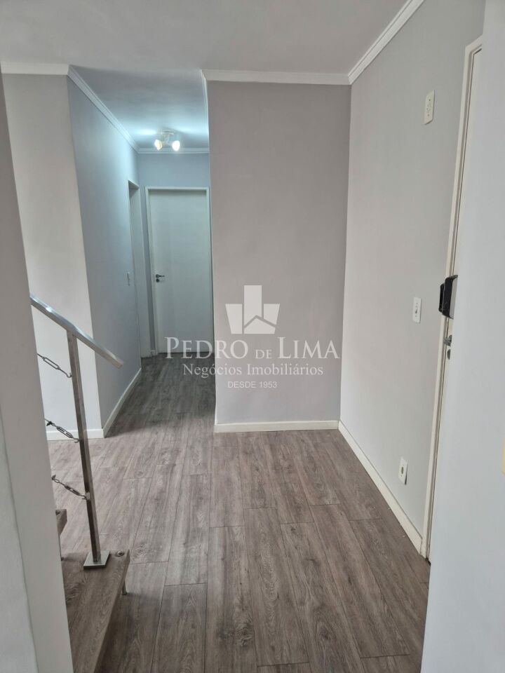 Apartamento Cobertura Duplex 2 dormitórios sendo 1 suíte  e 1 vaga