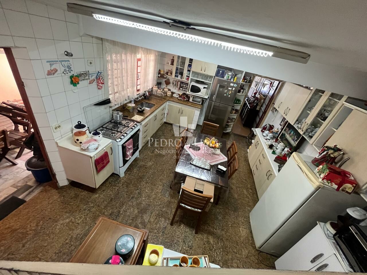 Sobrado 3 quartos, 4 vagas, no Tatuapé.