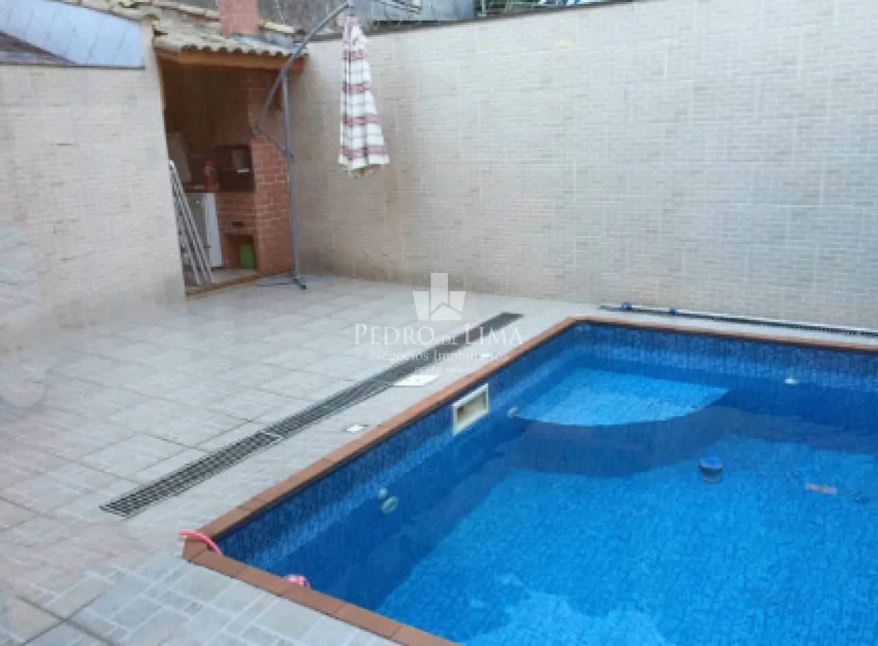 imagem do imovel Sobrado na Agua Rasa 3 quartos sendo 3  suítes, piscina, 5 vagas  ref: TP29555